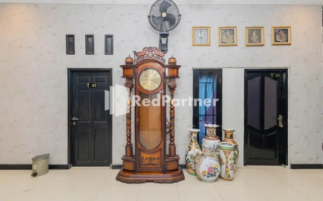 Boss Residence Serang Redpartner