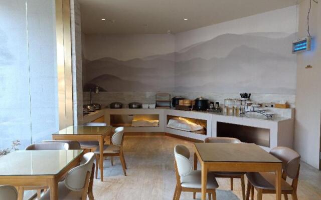 Ji Hotel (Yangzhou Wenchang West Road)