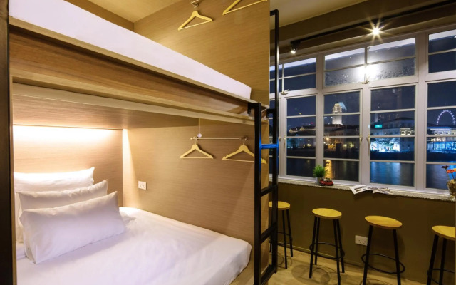 BEAT. Capsule Hostel @ Boat Quay
