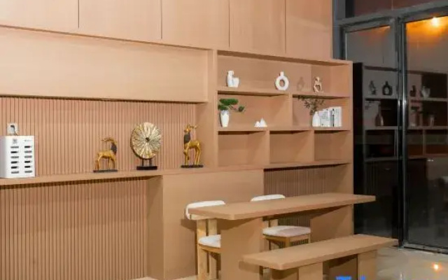 Rujia Pebble Hotel (Hefei South Station Xinglong International)