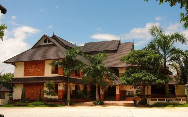 Baan Lanna Hotel