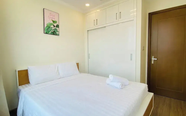 Hoa's Apartment in Vinhomes Central Park