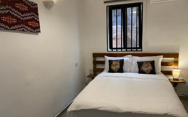 Belvoir Estate & Luxury Furnished 1Beds Basement Ground Floor Split Levels & 2Beds Upper Level Serviced Apart-Hotel & Residence — фото 5