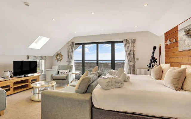 Captain's Cove - North East Escapes