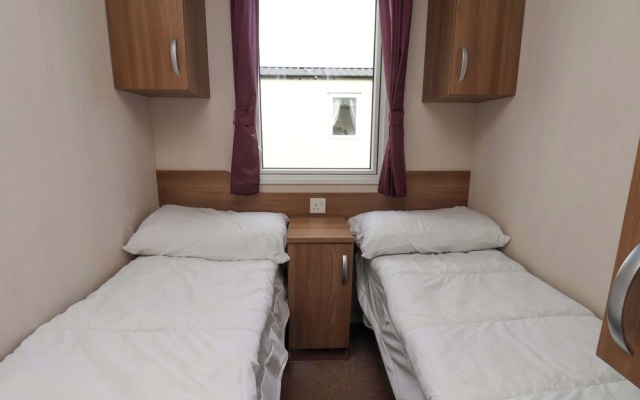 Caravan B14 Beechrise