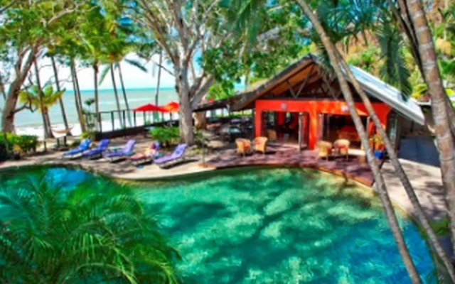 Turtle Cove Beach Resort - Adults Only