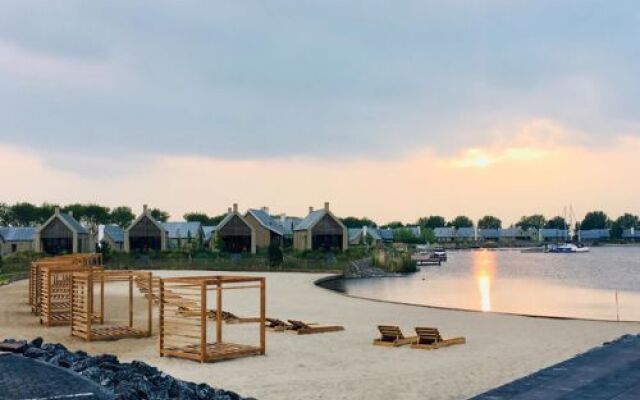 Oesterdam Resort 12206