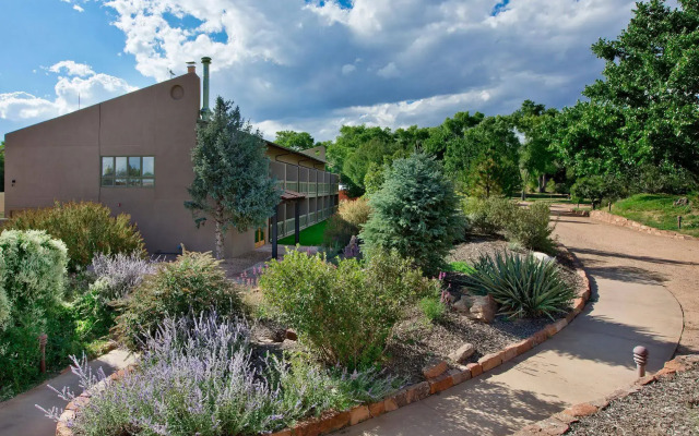 Ojo Santa Fe Spa Resort