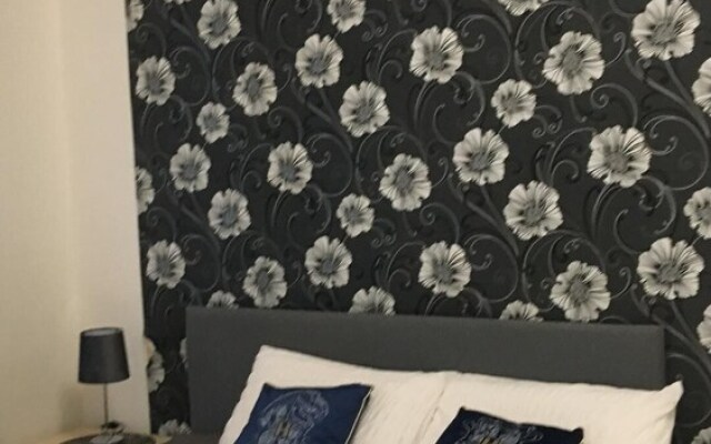 Hotel Apartment in Square Praha 2