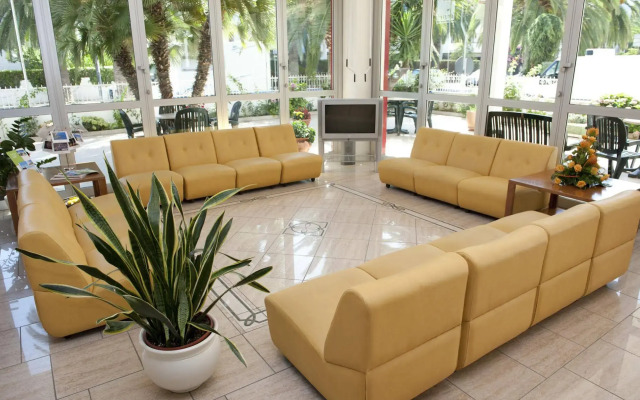 Hotel Caravel