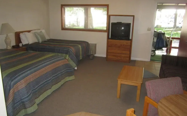 Wapiti Self-Service Lodge