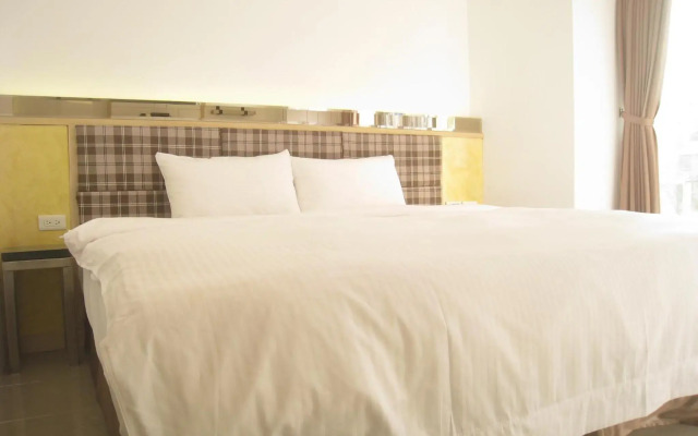 Formosa Boulevard Station Garden Hotel