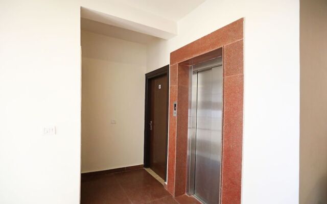 OYO 11044 Hotel Tulip Suites