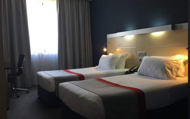 Holiday Inn Express Porto - Exponor, an IHG Hotel