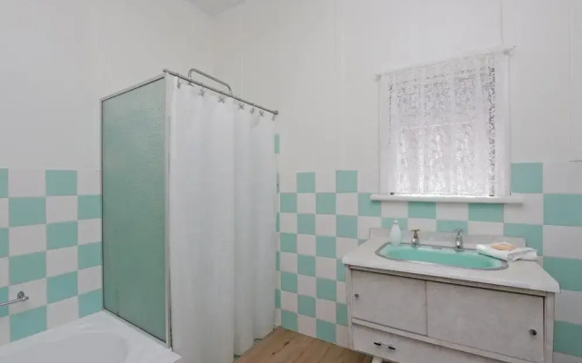 Avondale luxury Home Stay