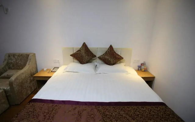 Hangzhou Yaju Hotel