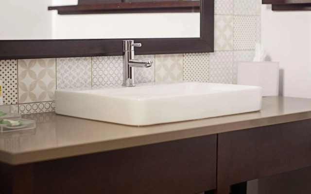 Country Inn & Suites by Radisson, Merrillville, IN