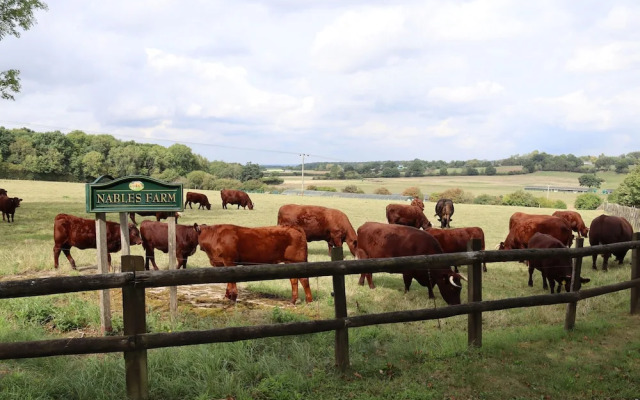 Leafield House @ Nables Farm