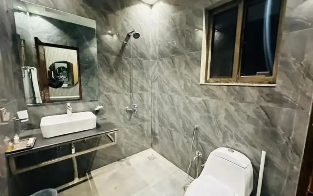 Sheltons Rezidor Lahore