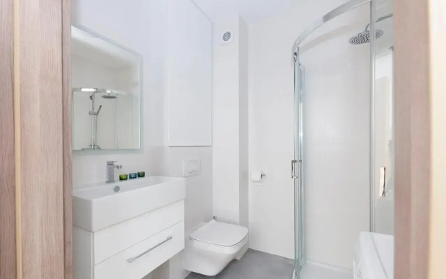 Raval Apartments - Fresh Turquoise