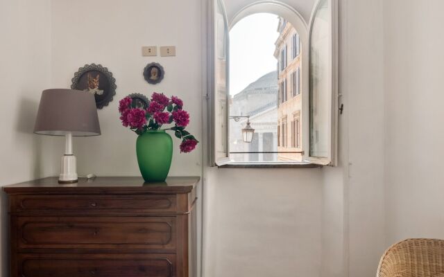 RSH Elegant Pantheon View