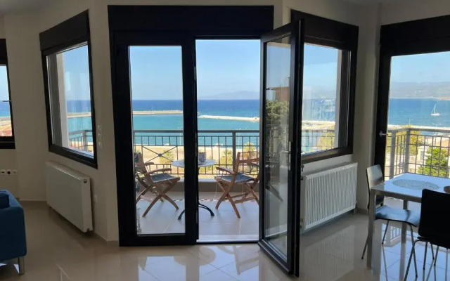 Magical Seaside Town Boutique Apts 2