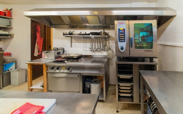 Superb Vacation Home With Private Pool