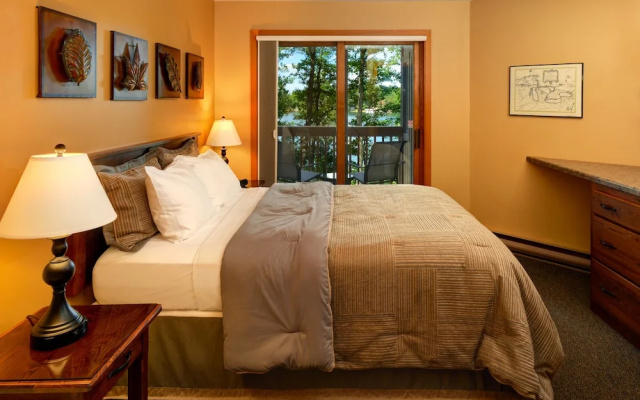 The Pointe Hotel and Suites
