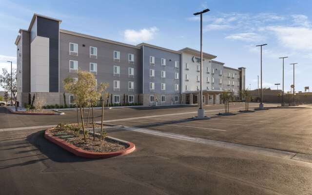 WoodSpring Suites Colton