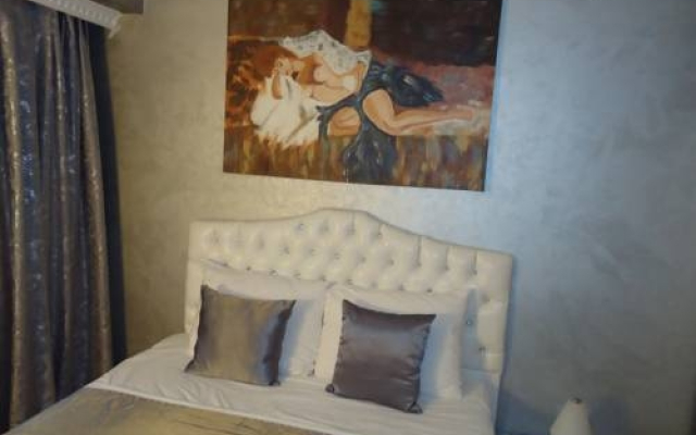 Feridiye 93 Suites