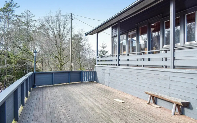 Nice Home in Mandal With 3 Bedrooms and Wifi