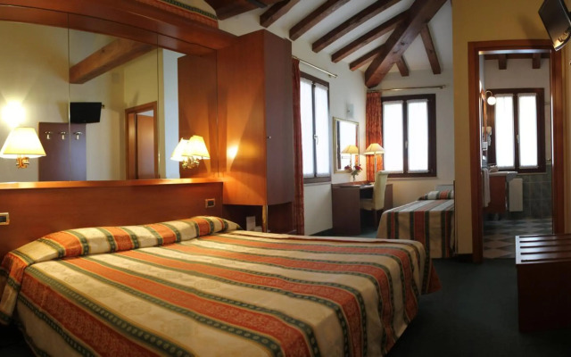 Hotel Antico Moro