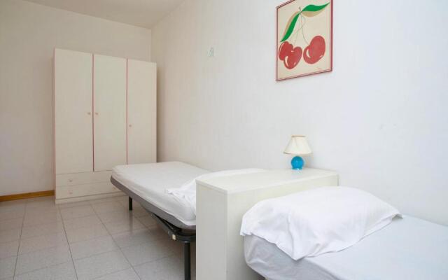 S77 - Sirolo, trilocale con giardino in centro