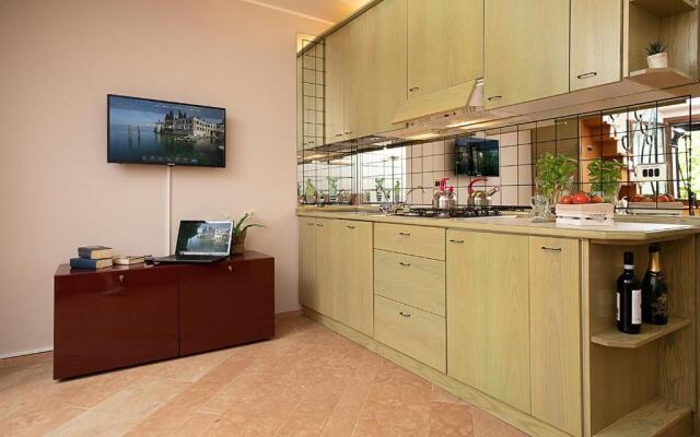 APARTMENT PERGOLANA 11 - Regarda Travel