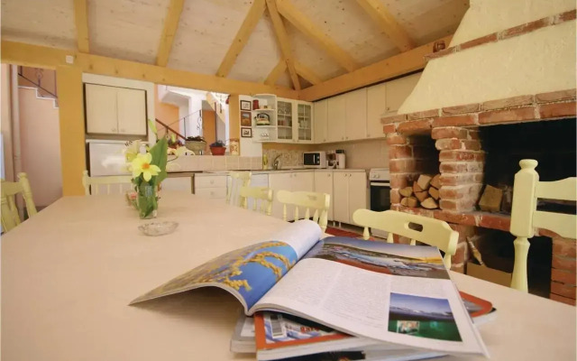 Holiday home Brodarica 2
