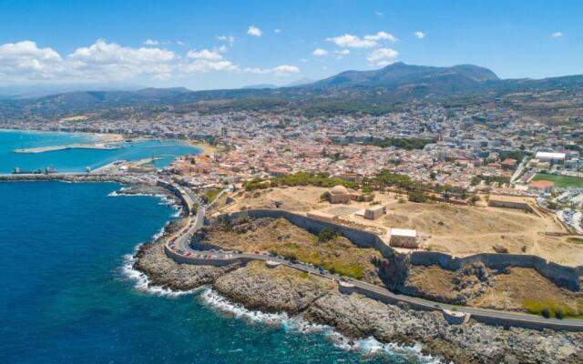Neria Villas Collection