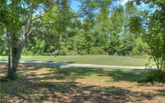 River Oaks Fairways 10-B