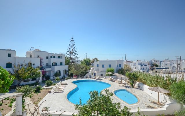 Naxian Queen Luxury Villas & Suites
