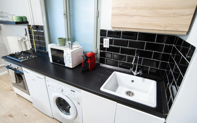 Z30 Studio In The City Center.