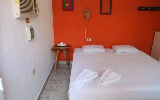 Weary Traveler Hostel