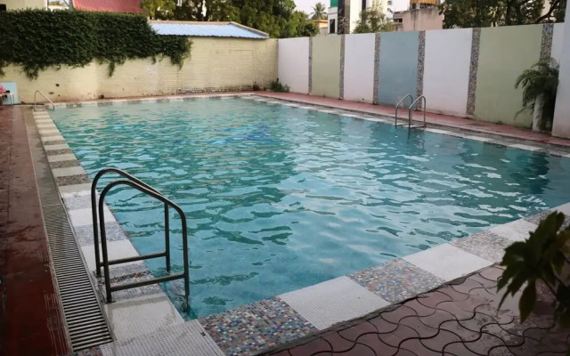 OYO 3372 Hotel Good Luck