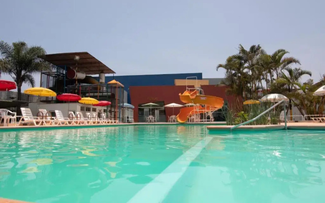 Hotel y Centro de Convenciones CHAVIN