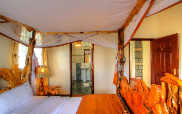 Naivasha Kongoni Lodge - Lakefront Getaway