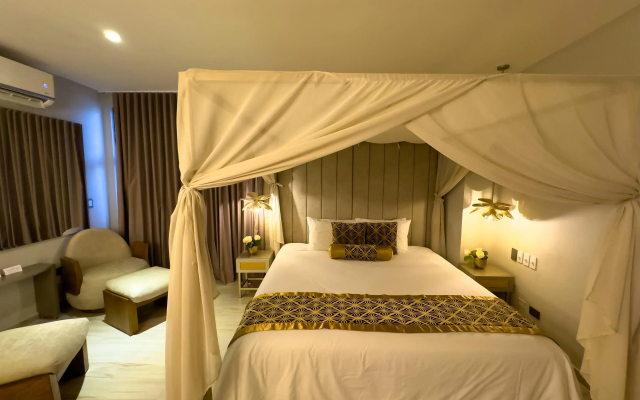 Hotel Catedral Plaza