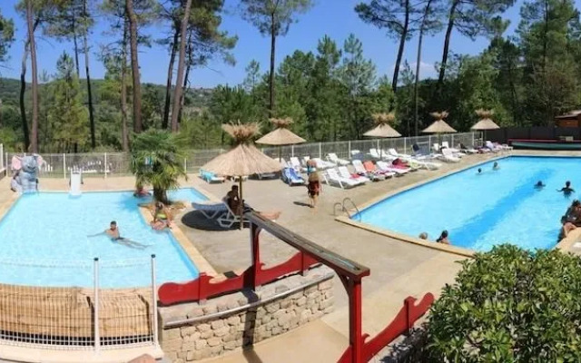 Village de Chalets Camping Bois Simonet