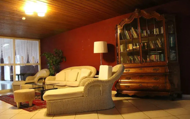 Hotel Minster