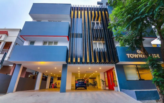 Oyo Townhouse 87 Spartan Nagar