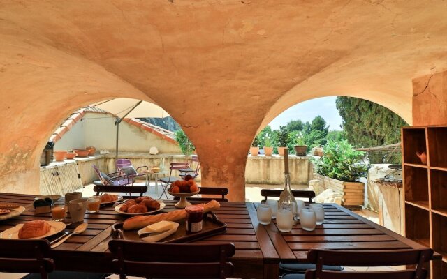 La Maison d'Ollioules