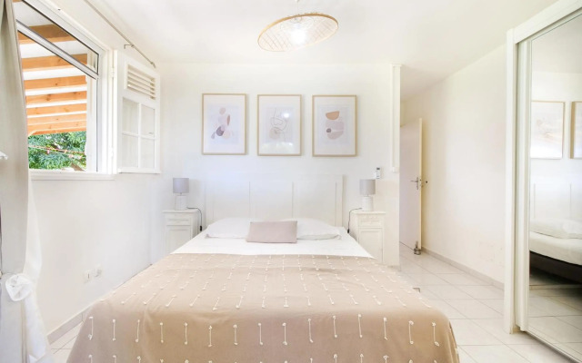 Villa Oneway avec piscine - 12 Pers