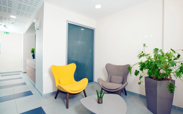 Séjours & Affaires Paris Bagneux